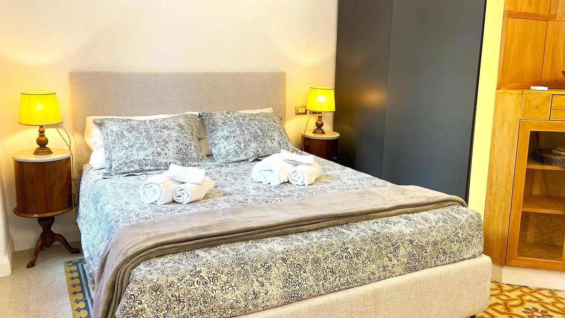 Apartment Monti Lovely Suite Rome